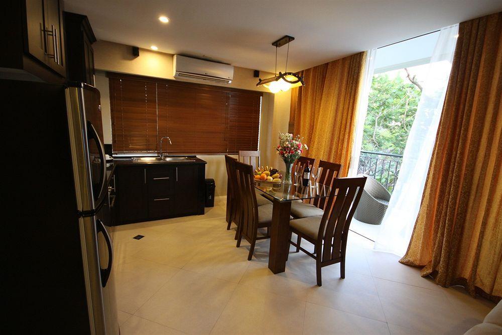 Court Meridian Hotel & Suites Olongapo Bagian luar foto